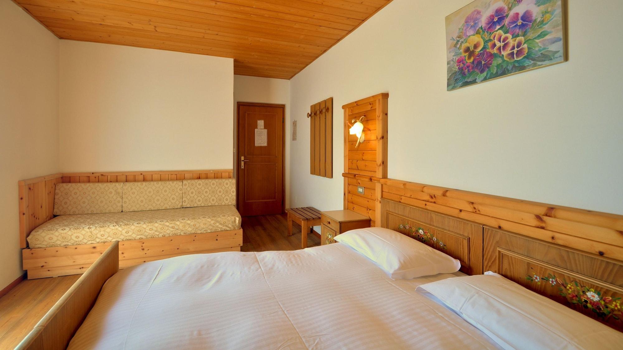 Hotel Garni Edy دايْيانو المظهر الخارجي الصورة