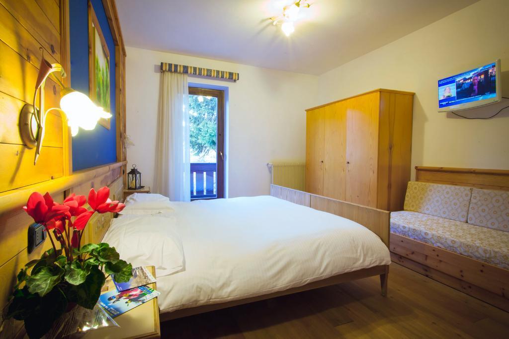 Hotel Garni Edy دايْيانو المظهر الخارجي الصورة