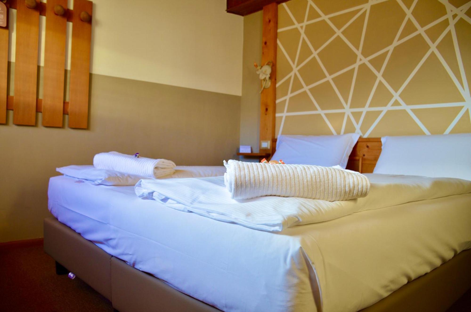 Hotel Garni Edy دايْيانو المظهر الخارجي الصورة