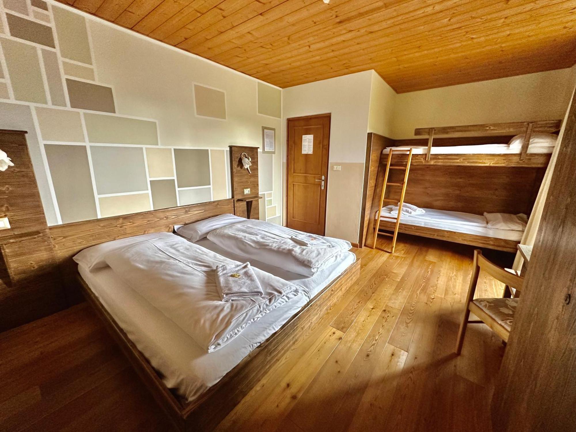 Hotel Garni Edy دايْيانو المظهر الخارجي الصورة