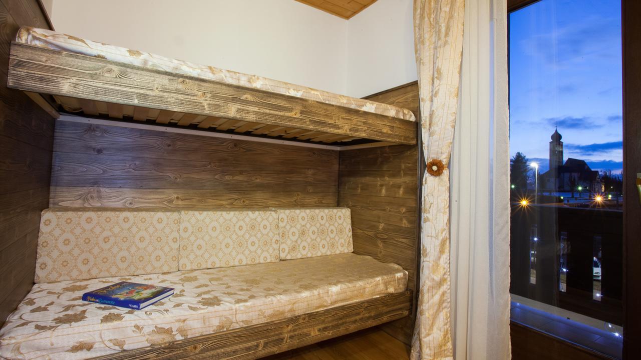Hotel Garni Edy دايْيانو المظهر الخارجي الصورة